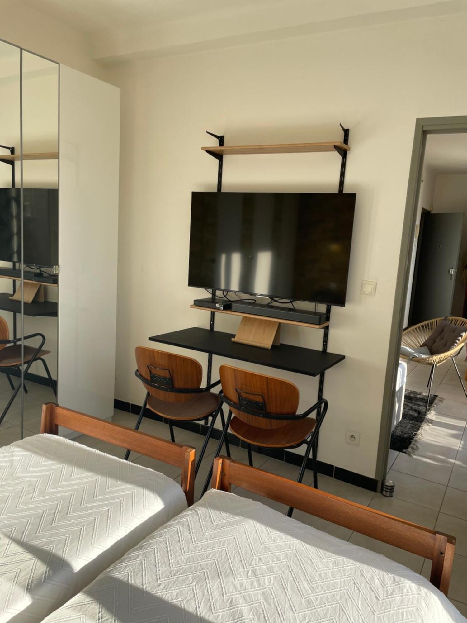 4 Personnes Appart 60 M2 Terrasse 35M2 Sejour Sud 2 Vraies Chambres Gare Saint-Charles Universite Marseilles Buitenkant foto